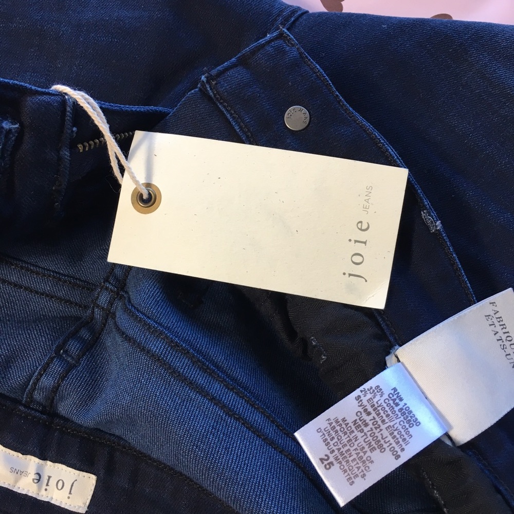 Jeans - Picture 3 of 5